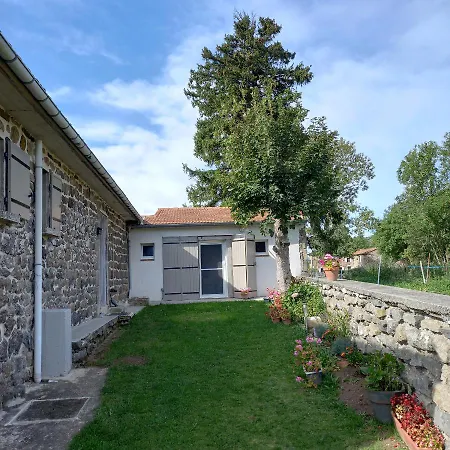 Bed & Breakfast Boufavent 3*
